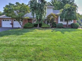 65 Robertsville Rd, Marlboro, NJ 07746