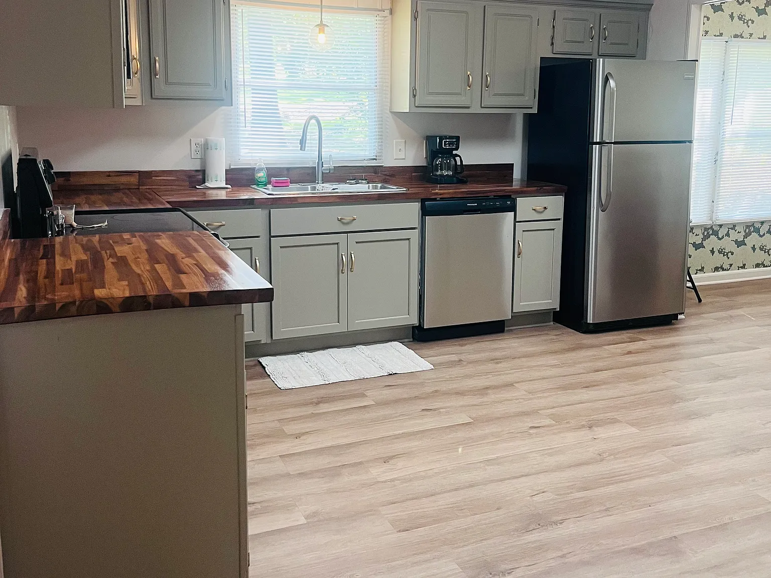3 bed, 2006 sqft, $1,250 — Photo 3