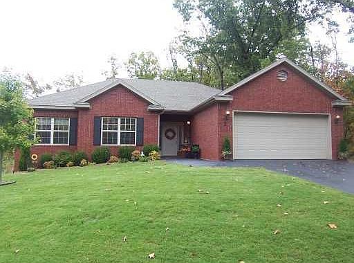 1st image of 2 Newford Ln
