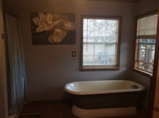 904 Doole St, Mason, TX 76856