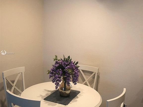 3rd image of 595 Vista Isles Dr APT 1926