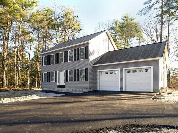 79 Kingston Road, Plaistow, NH 03865