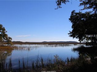 207 Davies Rd, Bluffton, SC 29910