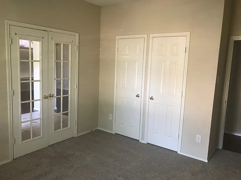 8025 Alderwood Dr — Photo 10