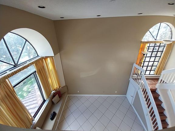 2nd image of 15545 Miami Lakeway N APT 210