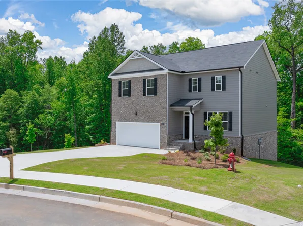 528 Vervain Dr, Locust Grove, GA 30248