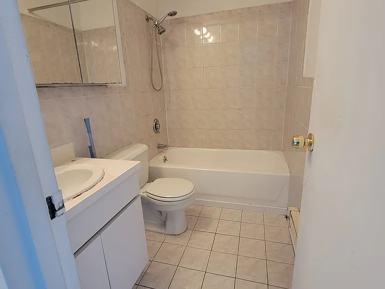 143-51 Roosevelt Ave #14C — Photo 11