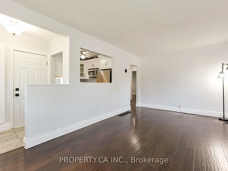17 Park St — Photo 9