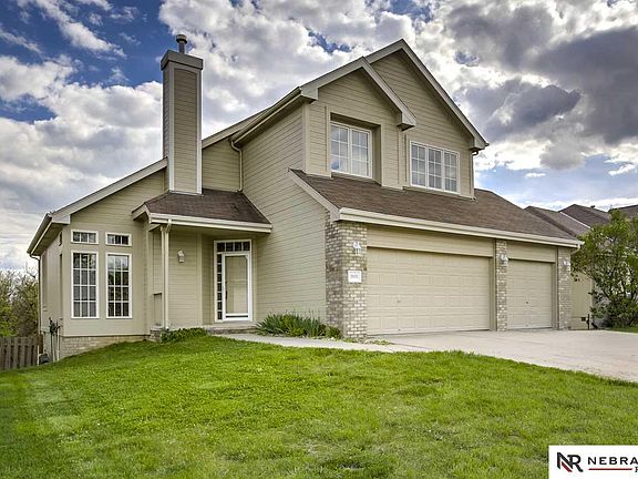 2nd image of 2605 Morrie Dr