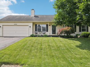 2486 Pinecone Dr, Howell, MI 48843