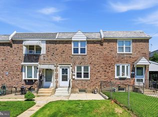 345 Westmont Dr, Collingdale, PA 19023