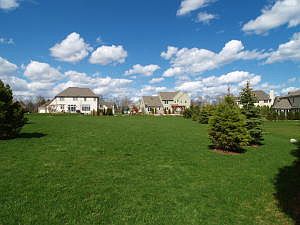 3rd image of W49N632 Cedar Reserve Cir