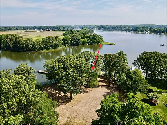 3rd image of 30 Coan Harbour Dr
