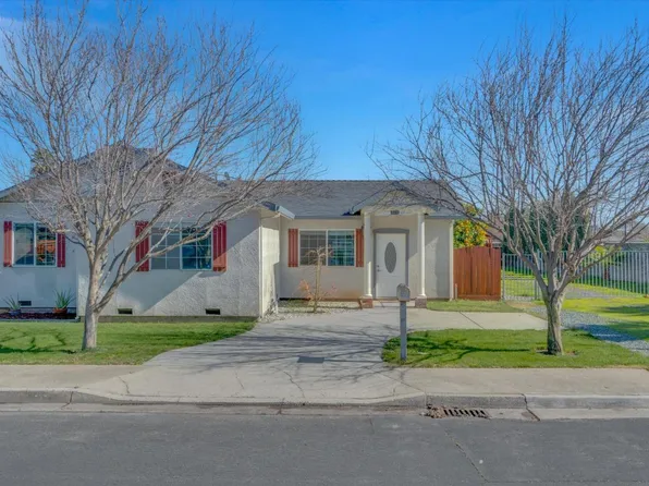 6450 Lane Ave, Riverbank, CA 95367