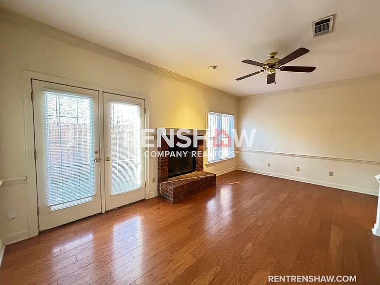 575 Southern Pl — Photo 8