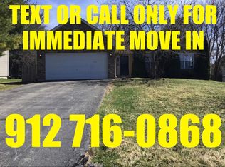 2924 Gabriel Ave, Zion, IL 60099