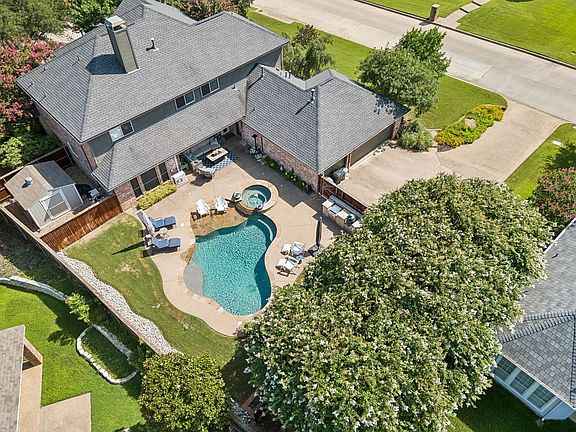 3rd image of 114 Panorama Ct