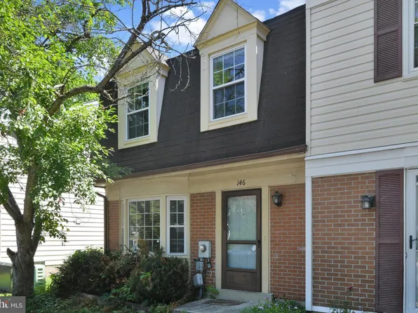 146 Lauren Ct, Frederick, MD 21703
