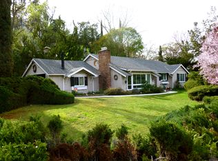 105 Grover Ln, Walnut Creek, CA 94596