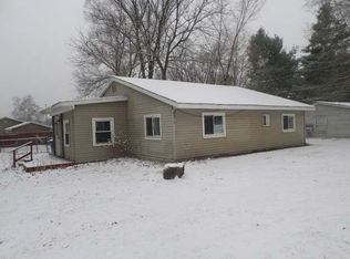6610 Sawmill Rd, Harrison, MI 48625