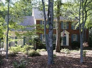 4 Macklin Ct, Greensboro, NC 27410