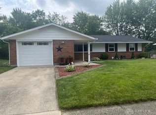 4906 Queensbury Rd, Dayton, OH 45424