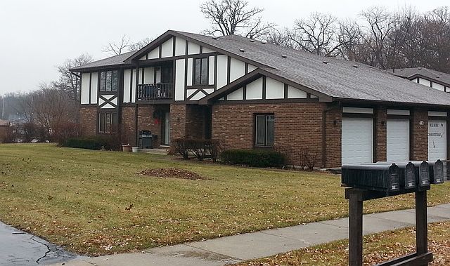 1st image of 413 Manor Ct Unit D