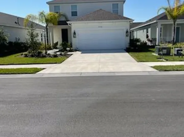 11118 Sand Pine Ln, Parrish, FL 34219