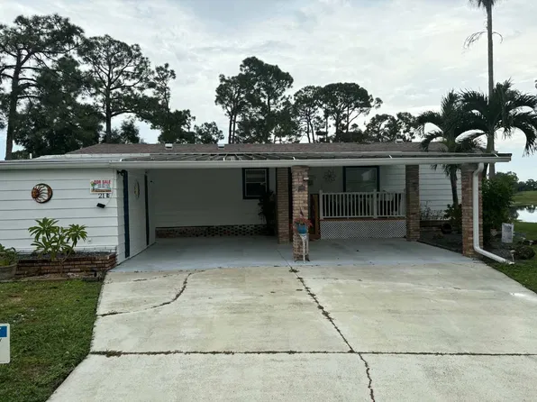 10708 Firestone Ct Unit 21E, North Fort Myers, FL 33903