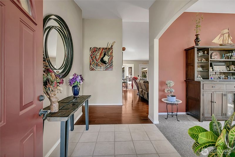 5th image of 11903 261st Avenue Ct E