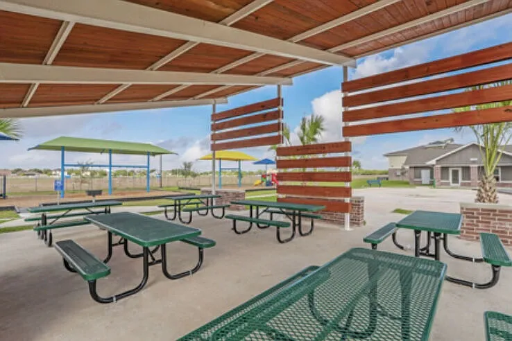 Sunland Country Apartments
