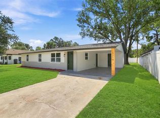3214 Acacia St, Lutz, FL 33558
