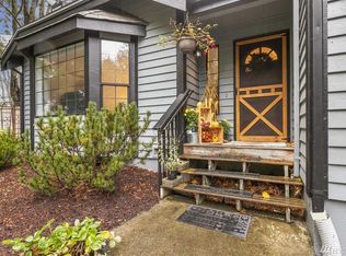 1555 Puget Dr E, Pt Orchard, WA 98366