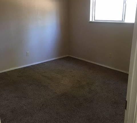 2nd image of 2601 Sussex Ave #3