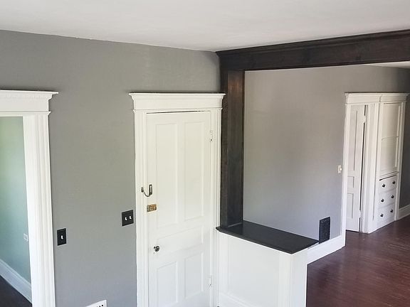 5th image of 494 Woodward Ave