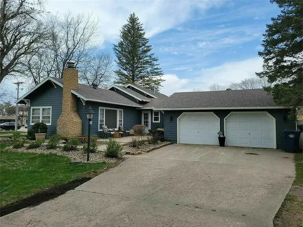 240 N Welch Ave, Primghar, IA 51245