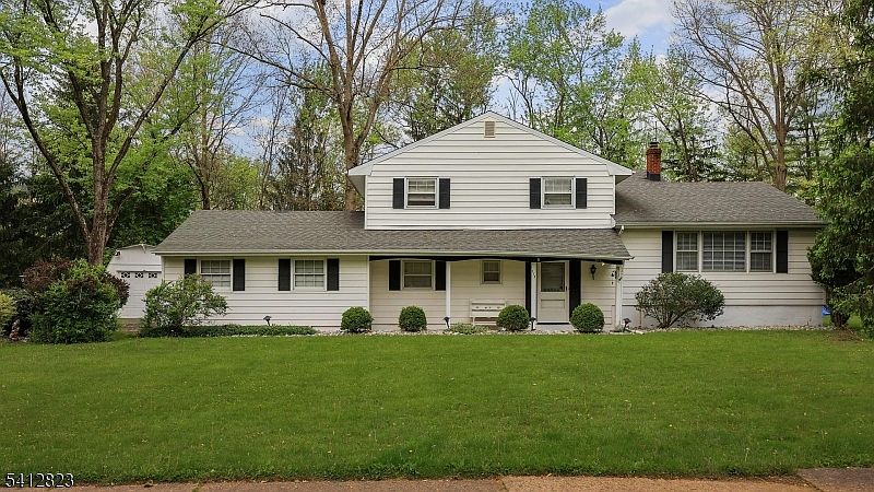 1st image of 112 Midvale Ave