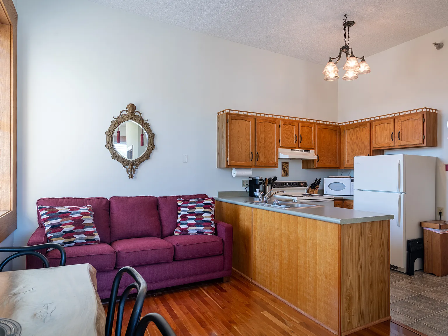 1 bed, 460 sqft, $1,300 — Photo 3
