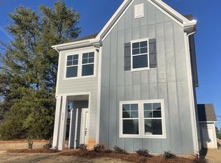 4009 Grommet Ct, Matthews, NC 28105