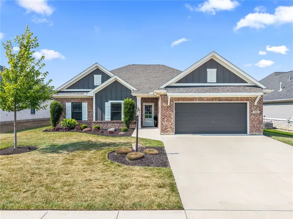 519 Flagstone Way, Tipp City, OH 45371