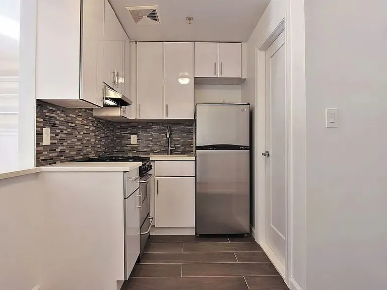 144 W 92nd St #1B — Photo 13