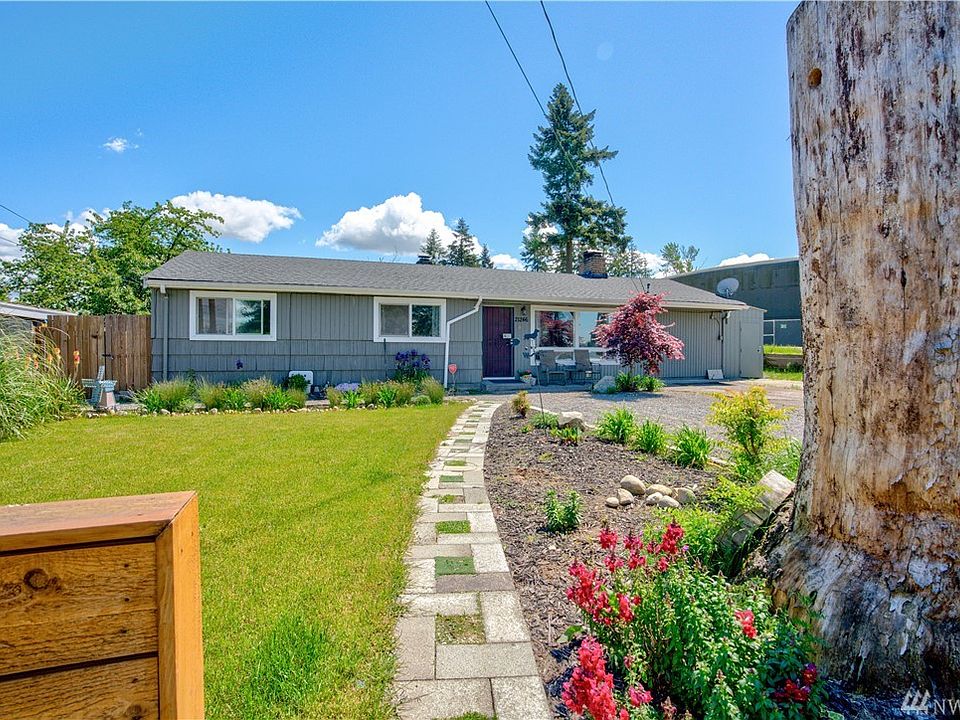 1st image of 21246 31st Ave S
