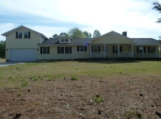 211 Hawks Nest Rd, Seneca, SC 29672