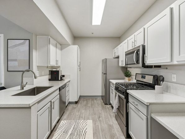 350 Harbour Cove Dr #304-L