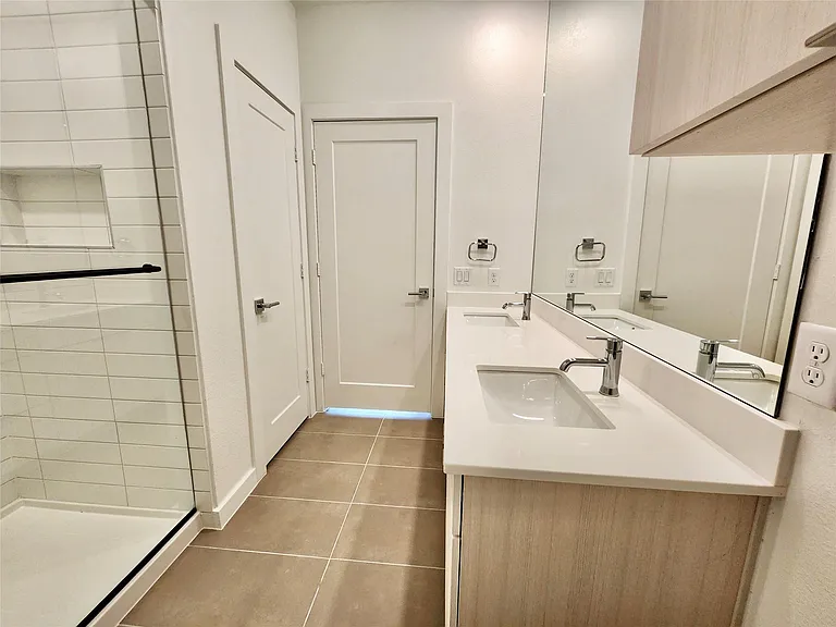 4802 S Congress Ave #208 — Photo 11