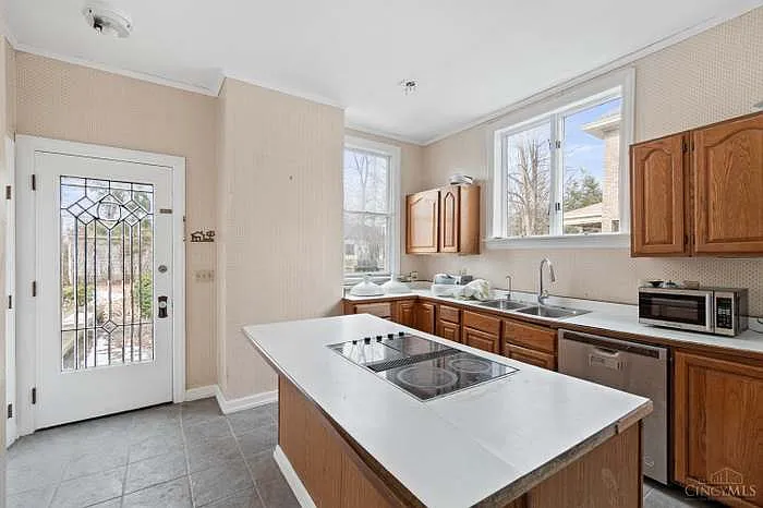 3315 Morrison Ave — Photo 12