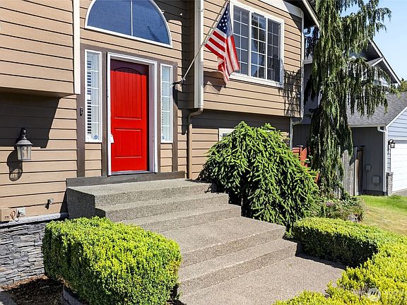2nd image of 17013 114th Avenue Ct E