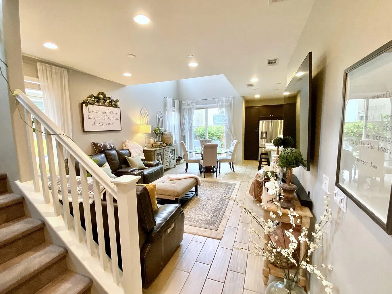 4 bed, 1771 sqft, $2,995 — Photo 2