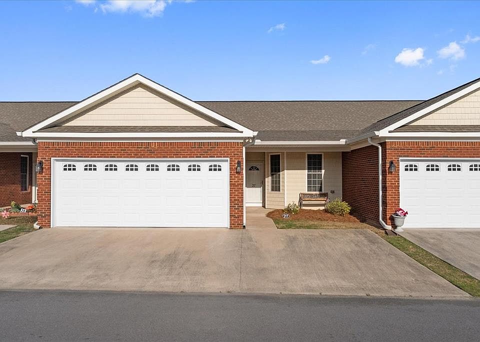 1st image of 121 Cherry Bark Way