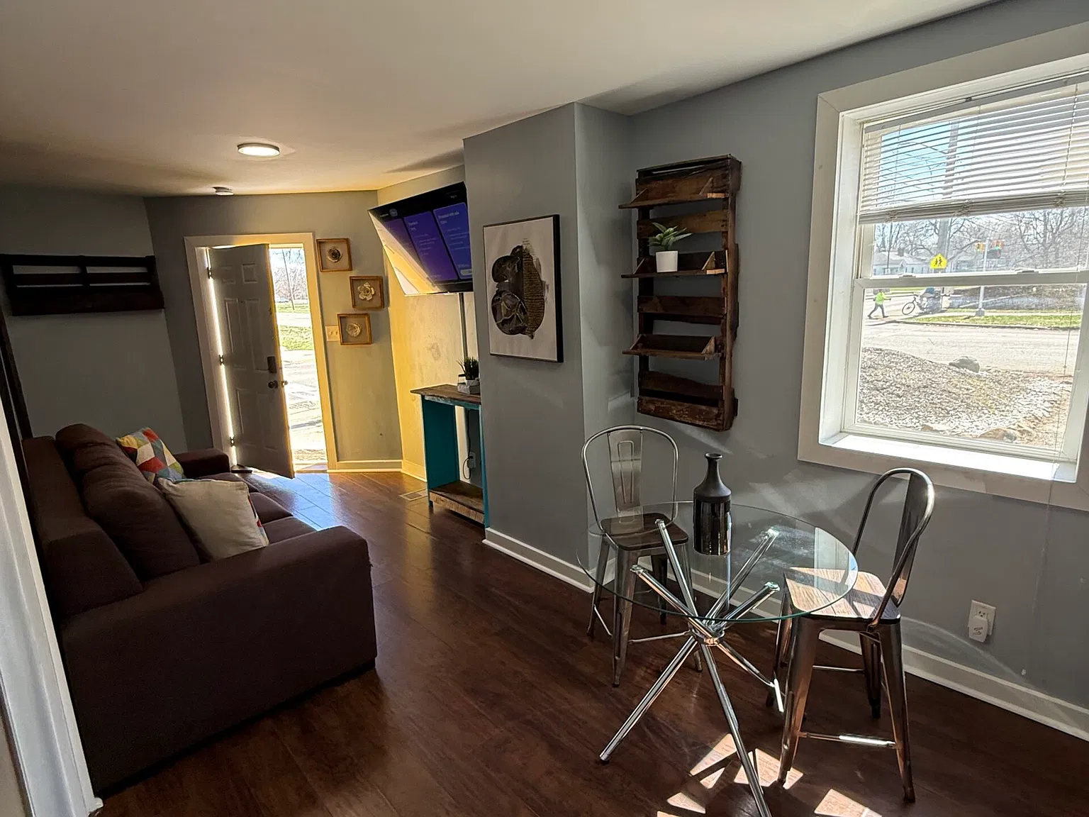1 bed, 640 sqft, $1,500 — Photo 4